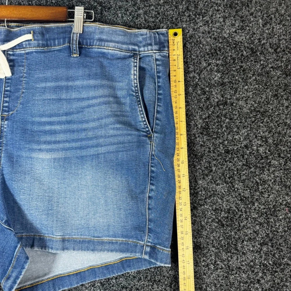 Torrid Denim Shorts Womens 4 Plus Blue Pull On Drawstring Stretch Medium Wash